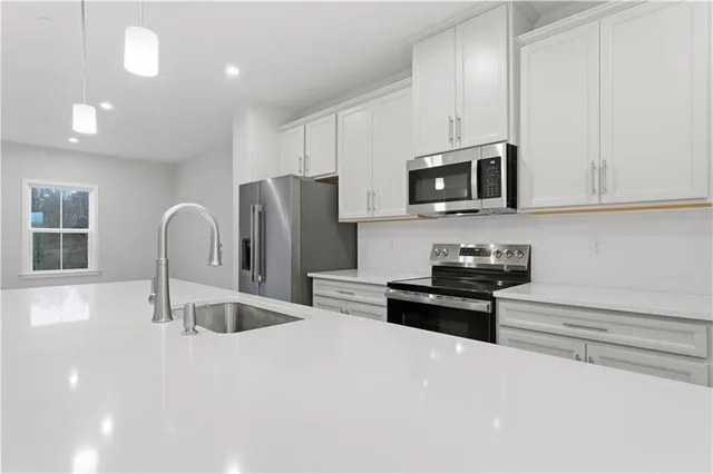 $3,300 | 343 Telluride Lane, Cranberry Township, PA 16066