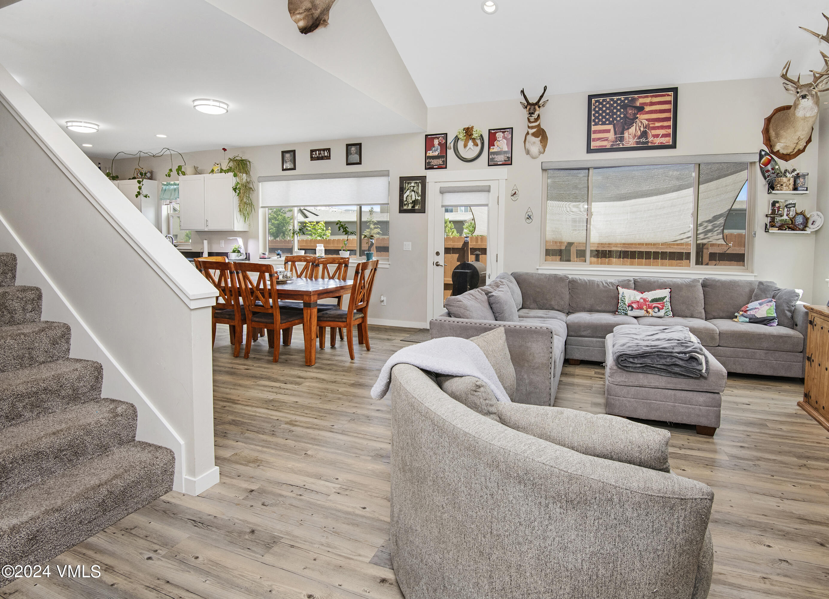 188-Stratton-Circle-MLS_03