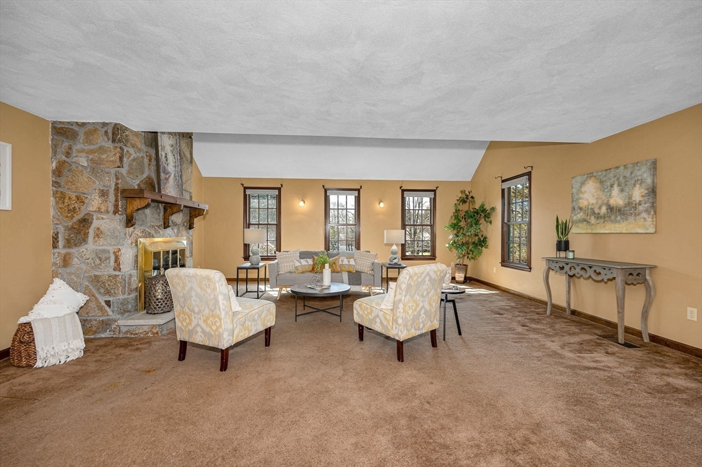 58 Jefferson Road Winchester, MA 01890 - Photo 14 of 37