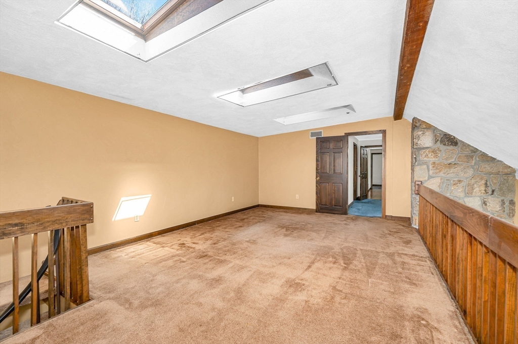 58 Jefferson Road Winchester, MA 01890 - Photo 23 of 37