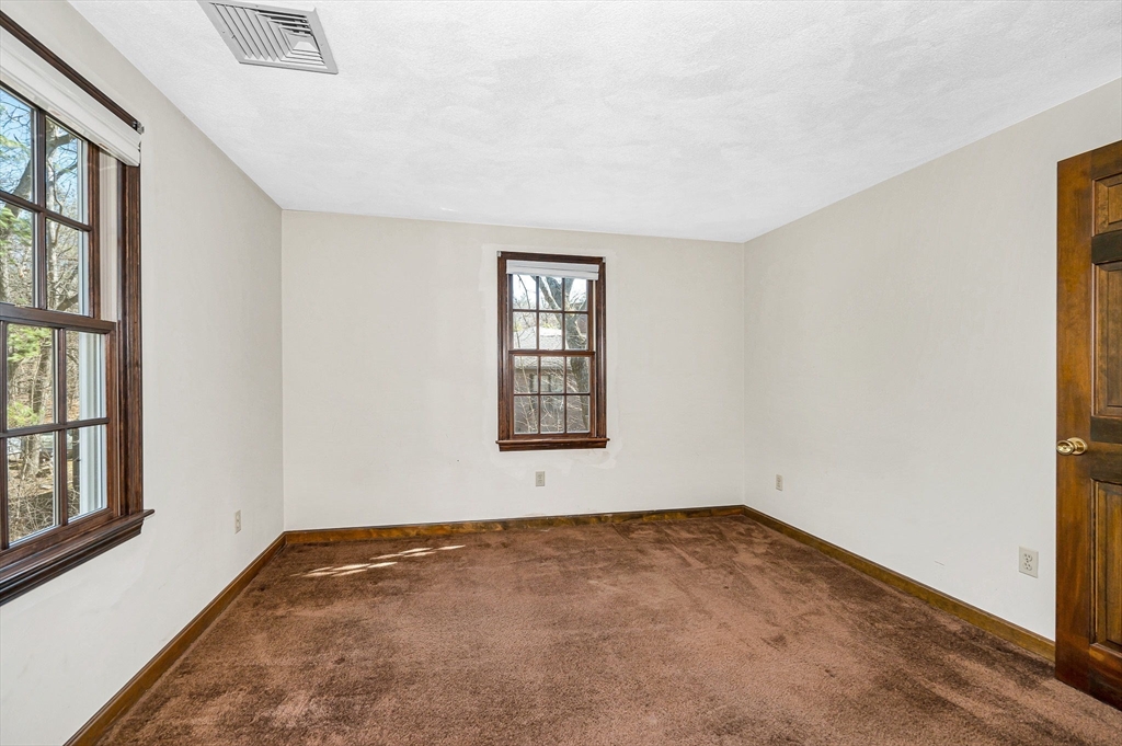 58 Jefferson Road Winchester, MA 01890 - Photo 28 of 37