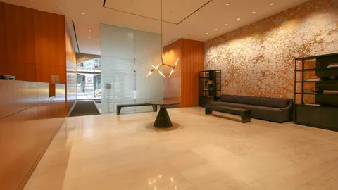 $7,117 | 305 West 50th Street, Unit 21B | Hell's Kitchen