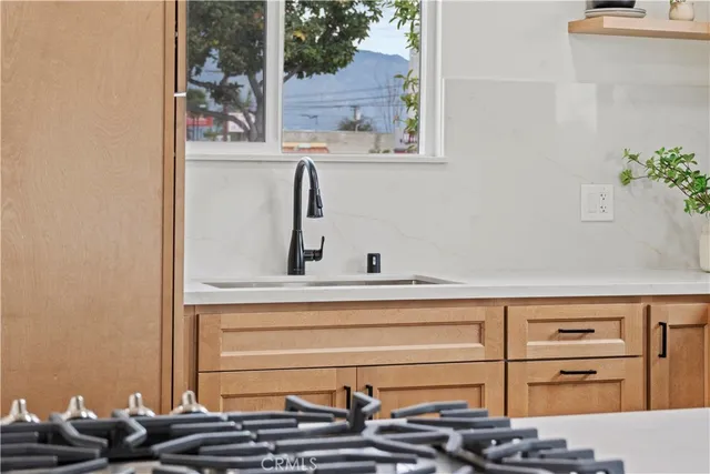 $1,280,000 | 1421 East Norwood Place, Alhambra, CA 91801