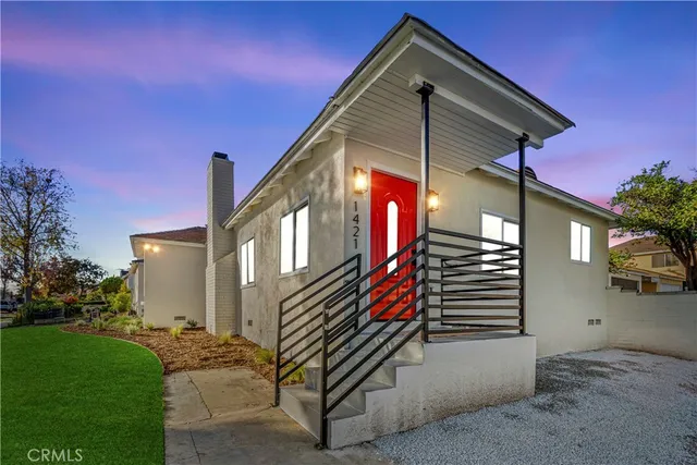 $1,280,000 | 1421 East Norwood Place, Alhambra, CA 91801