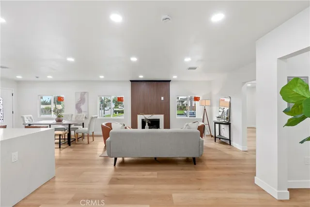 $1,280,000 | 1421 East Norwood Place, Alhambra, CA 91801