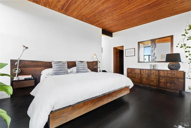 $4,795,000 | 11 Crest Road, Belvedere, CA 94920