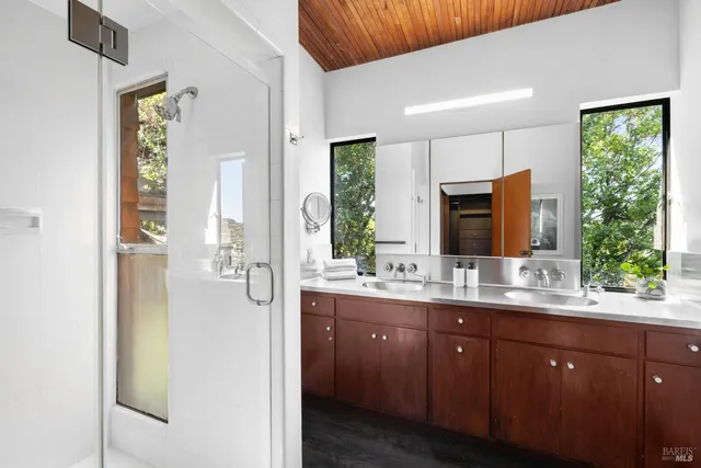 $4,795,000 | 11 Crest Road, Belvedere, CA 94920