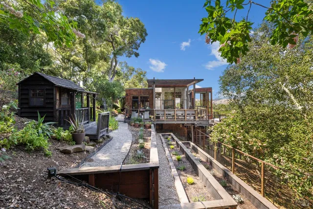 $4,795,000 | 11 Crest Road, Belvedere, CA 94920