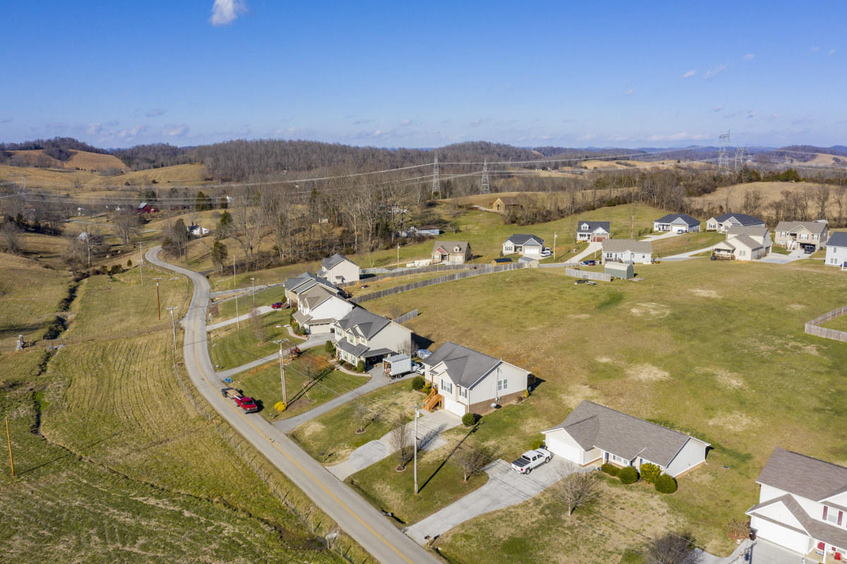396 Poplar Ridge Road Piney Flats, TN 37686 - Photo 8 of 42 PoplarAerials- (6 of 8)
