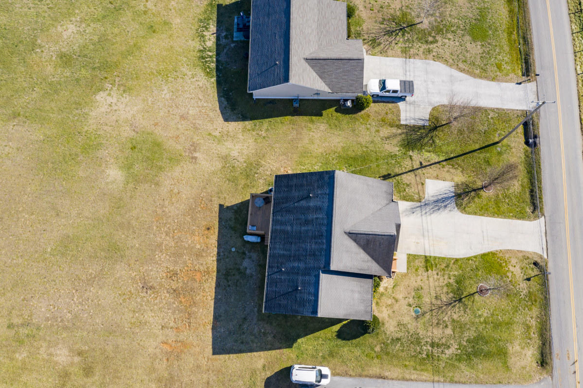 396 Poplar Ridge Road Piney Flats, TN 37686 - Photo 10 of 42 PoplarAerials- (8 of 8)