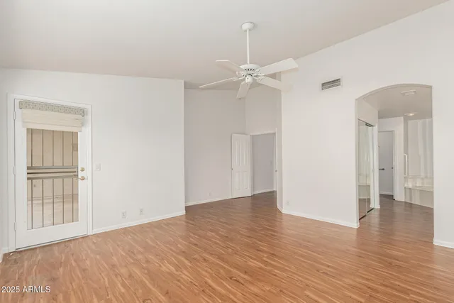 $439,000 | 18853 North 89th Lane, Peoria, AZ 85382