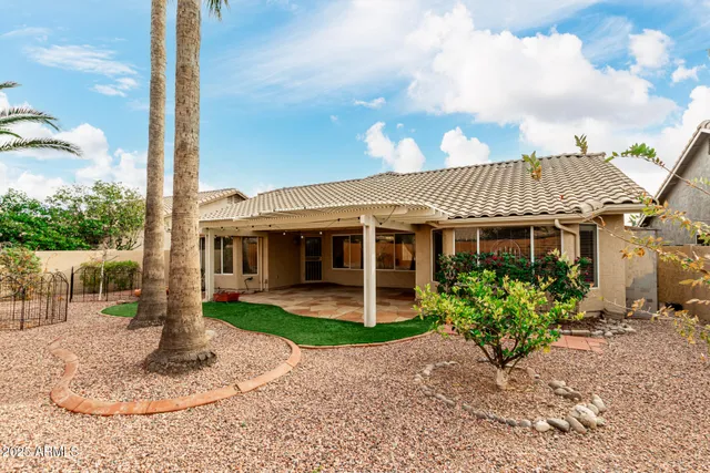 $439,000 | 18853 North 89th Lane, Peoria, AZ 85382