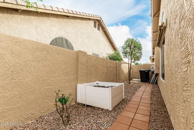 $439,000 | 18853 North 89th Lane, Peoria, AZ 85382