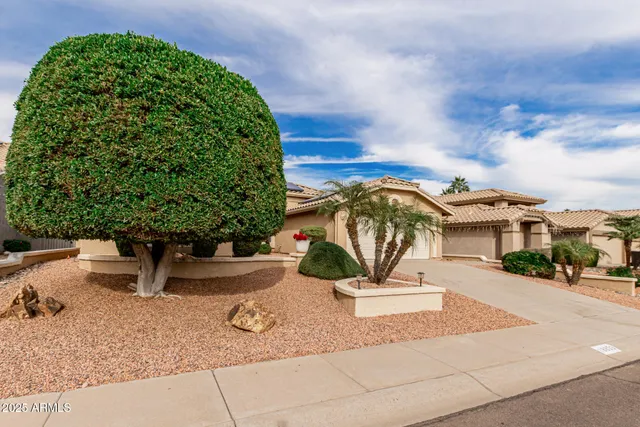 $439,000 | 18853 North 89th Lane, Peoria, AZ 85382
