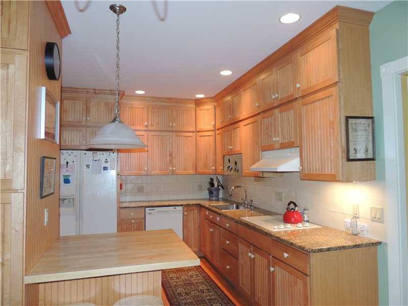 1 Brayton Point Road Little Compton, RI 02837 - Photo 8 of 10 Kitchen.