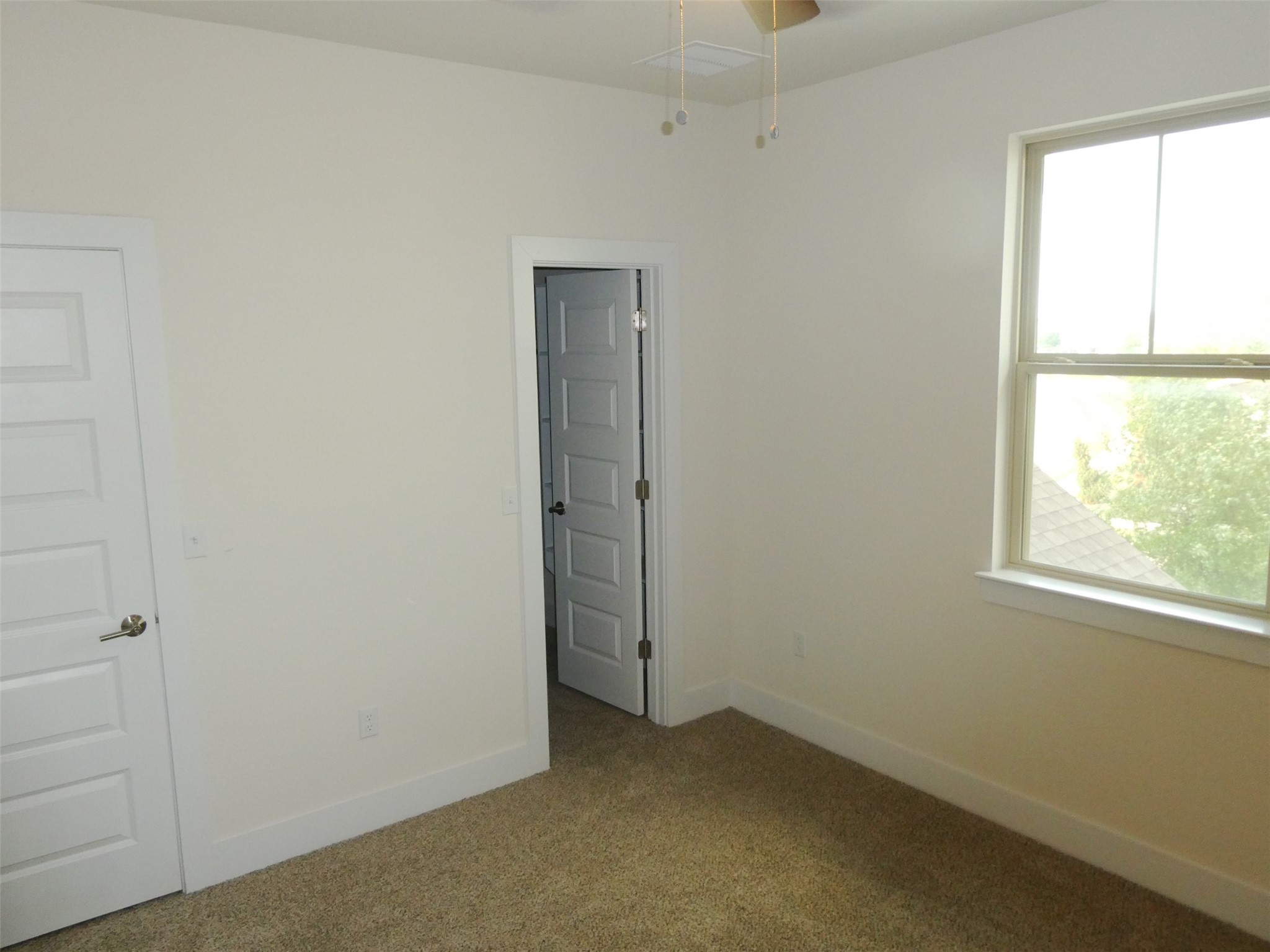 8201 Greyhawk Cove Austin, TX 78744 - Photo 20 of 27