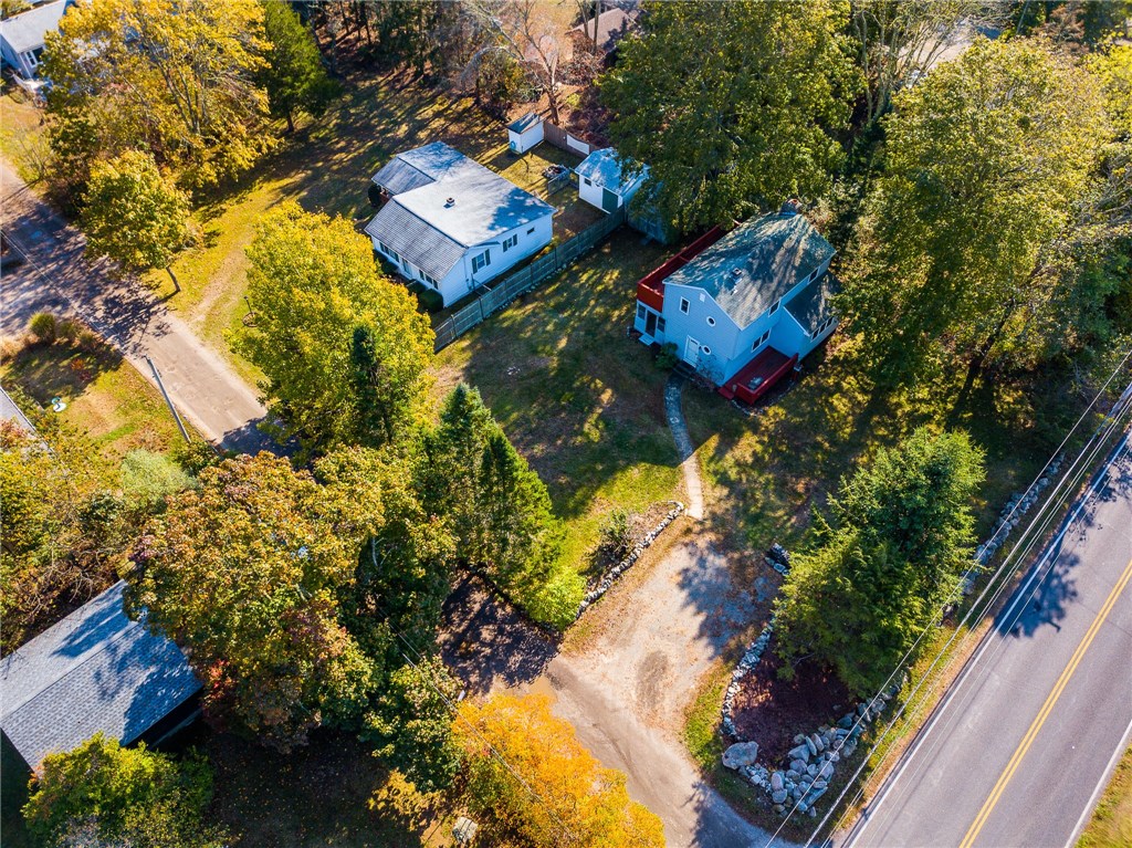 3 Henley Street Charlestown, RI 02813 - Photo 2 of 40