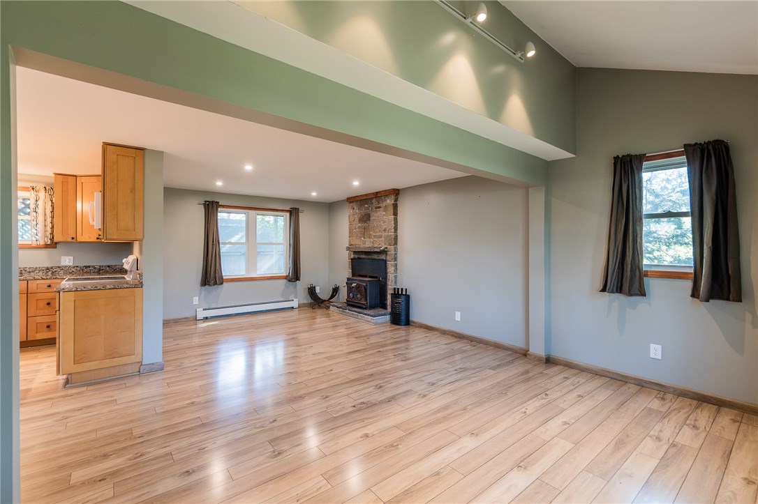 3 Henley Street Charlestown, RI 02813 - Photo 29 of 40