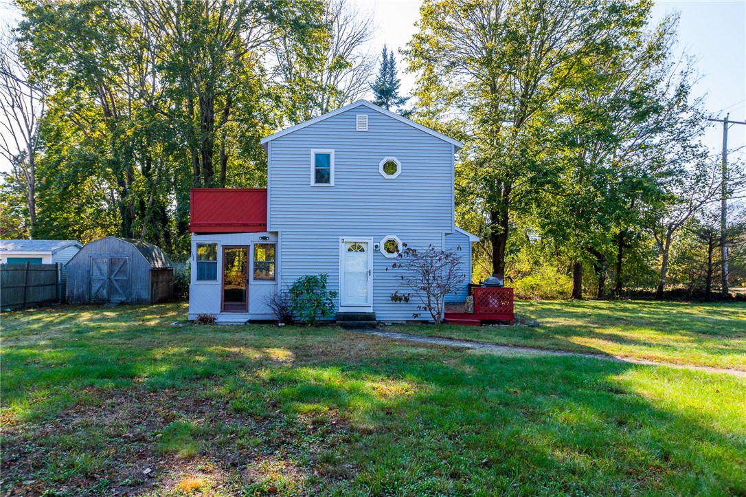 3 Henley Street Charlestown, RI 02813 - Photo 6 of 40