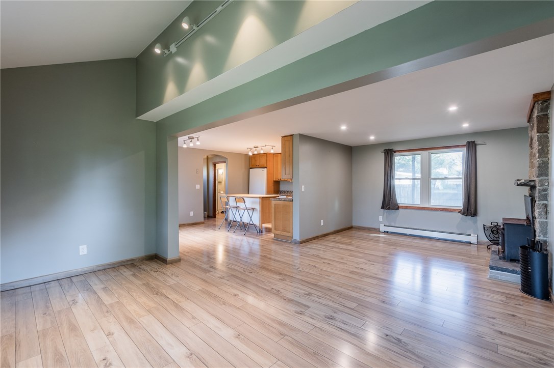 3 Henley Street Charlestown, RI 02813 - Photo 8 of 40