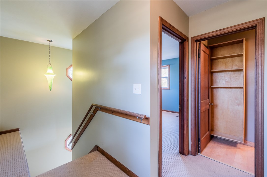 3 Henley Street Charlestown, RI 02813 - Photo 10 of 40