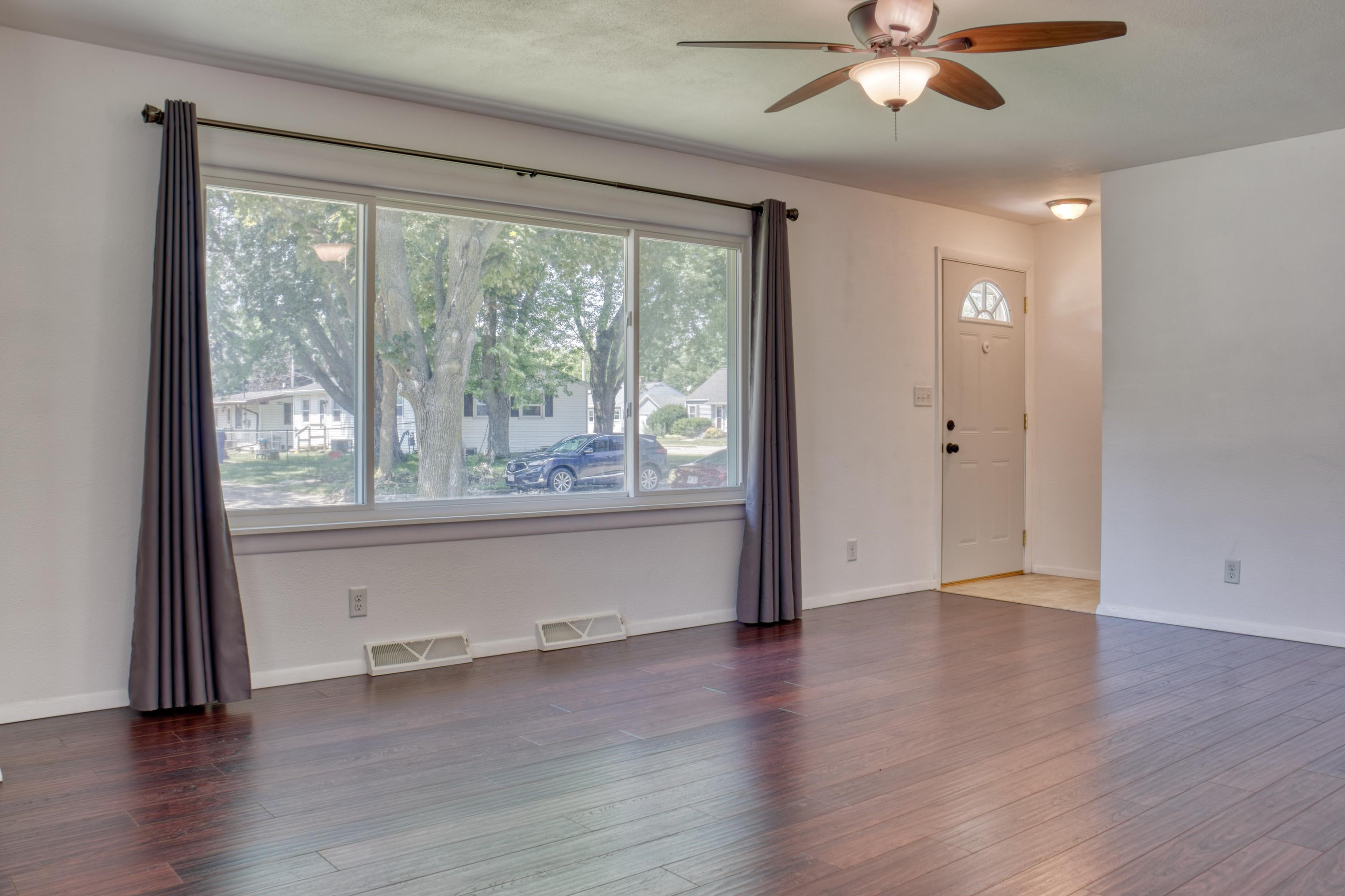 418 South Schaefer Street Appleton, WI 54915 - Photo 16 of 35 Gallery Image 16