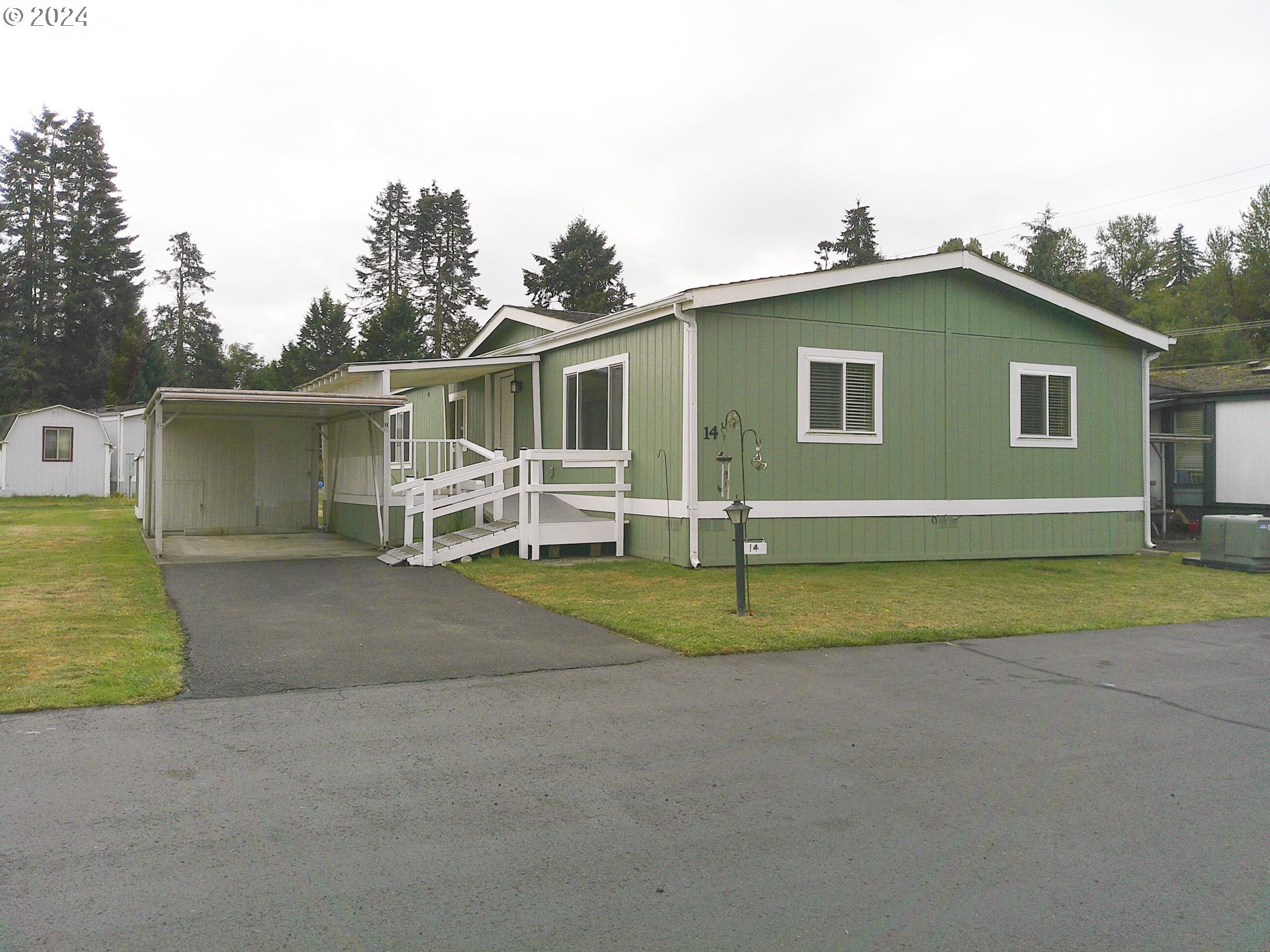 214 Chapman Road, Unit 14 Castle Rock, WA 98611 - Photo 1 of 24 Gallery Image 1
