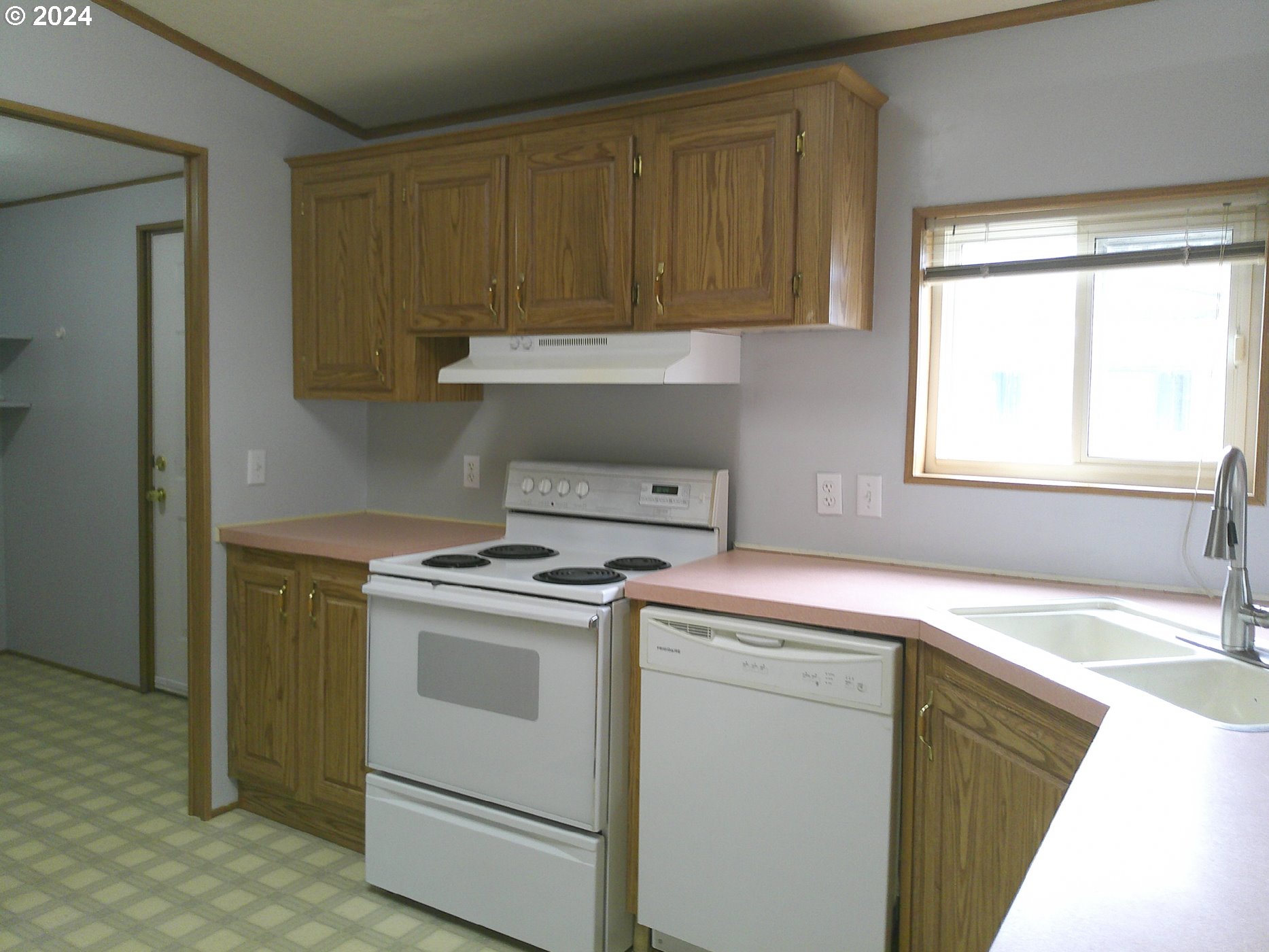 214 Chapman Road, Unit 14 Castle Rock, WA 98611 - Photo 16 of 24 Gallery Image 16