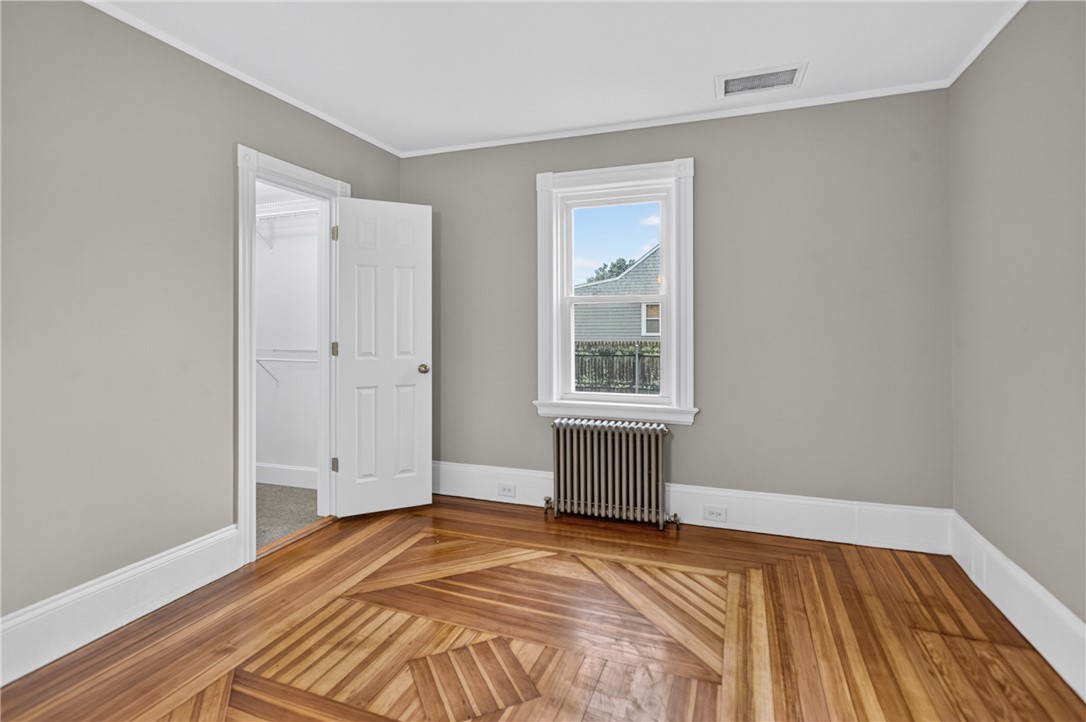91 Ash Street Warwick, RI 02888 - Photo 18 of 49