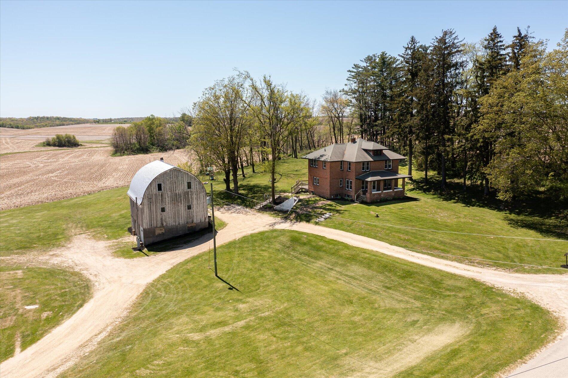 E7155 Traastad Road Franklin, WI 54665 - Photo 1 of 41 E7155 Traastad Rd Viroqua, WI