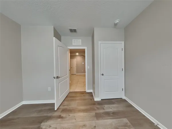 $2,389 | Undisclosed Address, Mount Dora, FL 32757