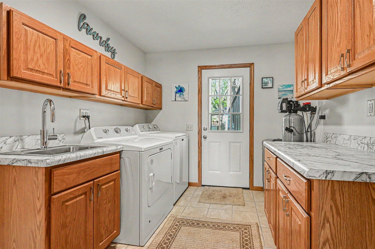 11633 Marsh Road Shelbyville, MI 49344 - Photo 23 of 31