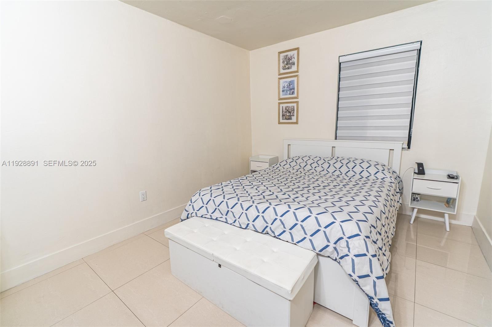 895 West 80th Place Hialeah, FL 33014 - Photo 12 of 15