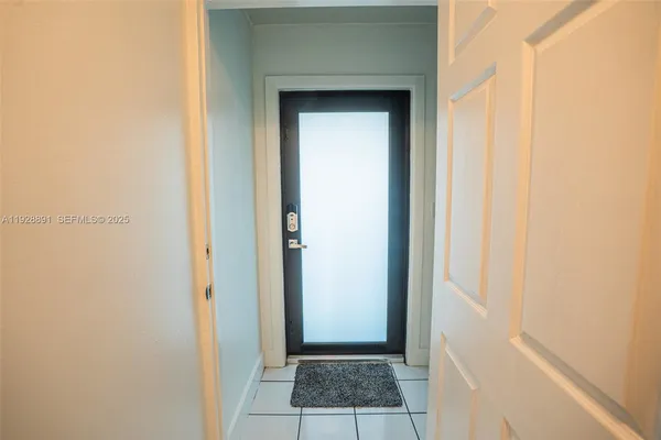 $440,000 | 895 West 80th Place, Hialeah, FL 33014