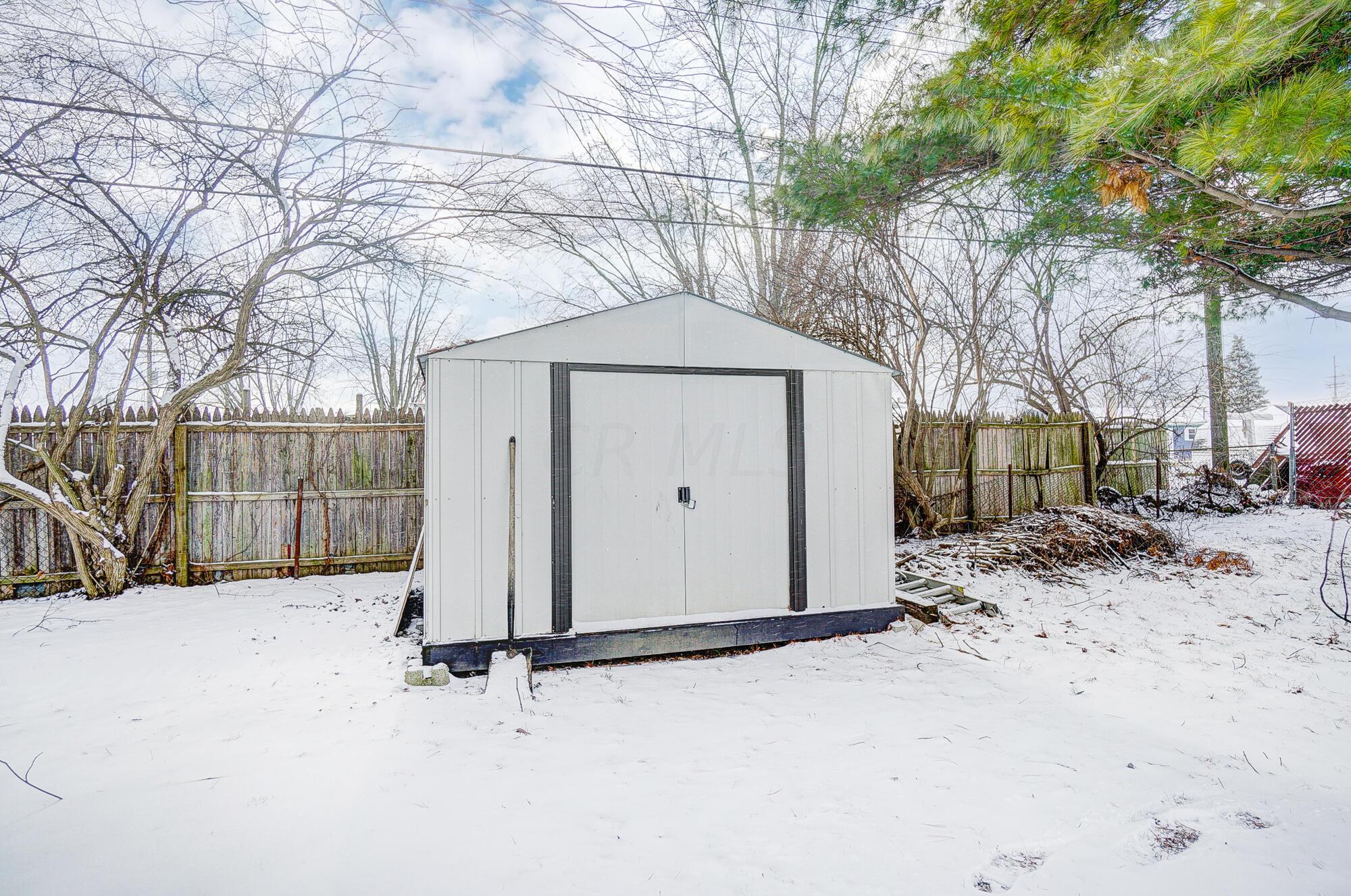 667 Colton Road Columbus, OH 43207 - Photo 29 of 29 Garden Shed