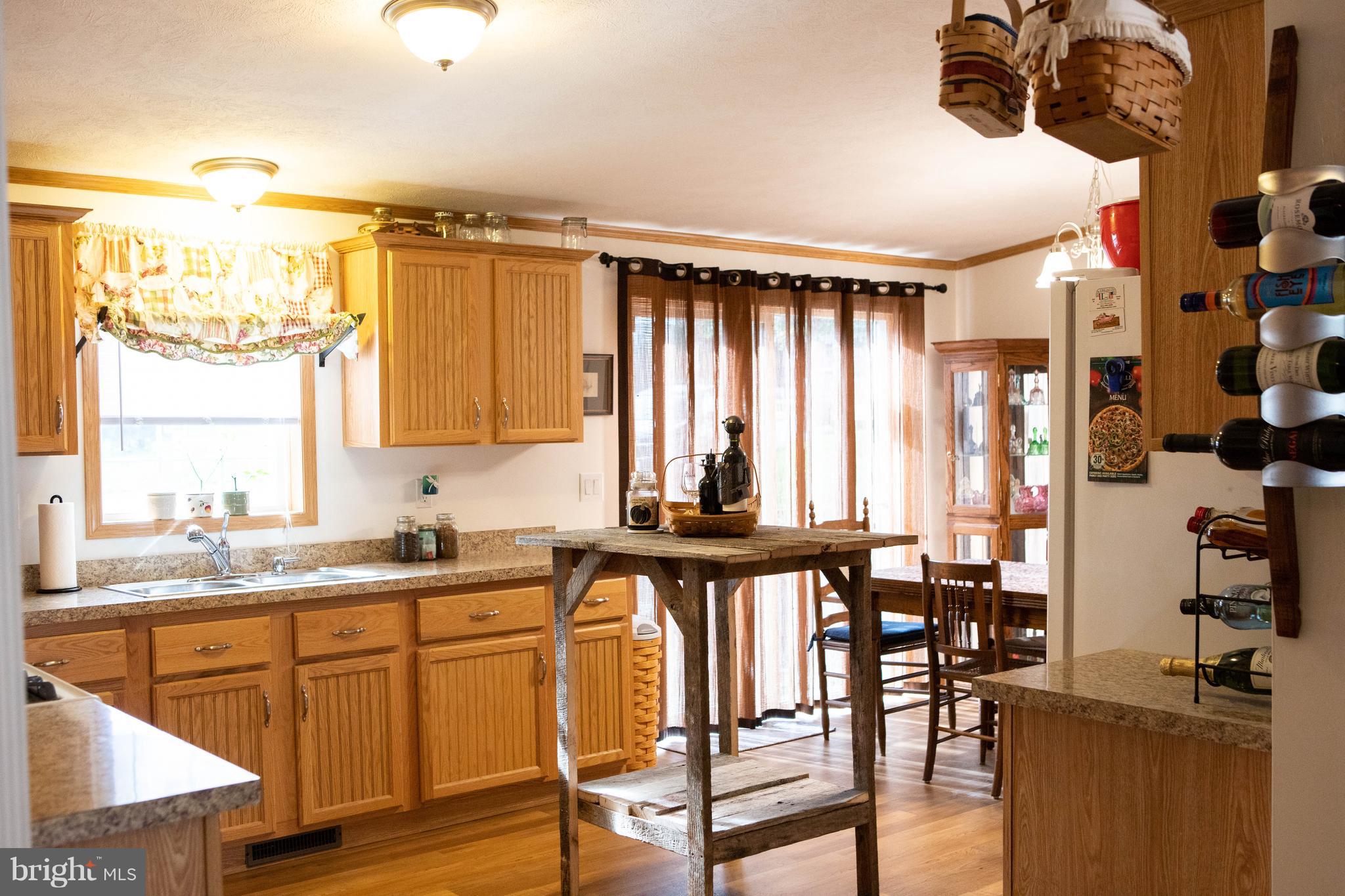 4312 Ridge Drive Mount Airy, MD 21771 - Photo 10 of 24 Large Kitchen