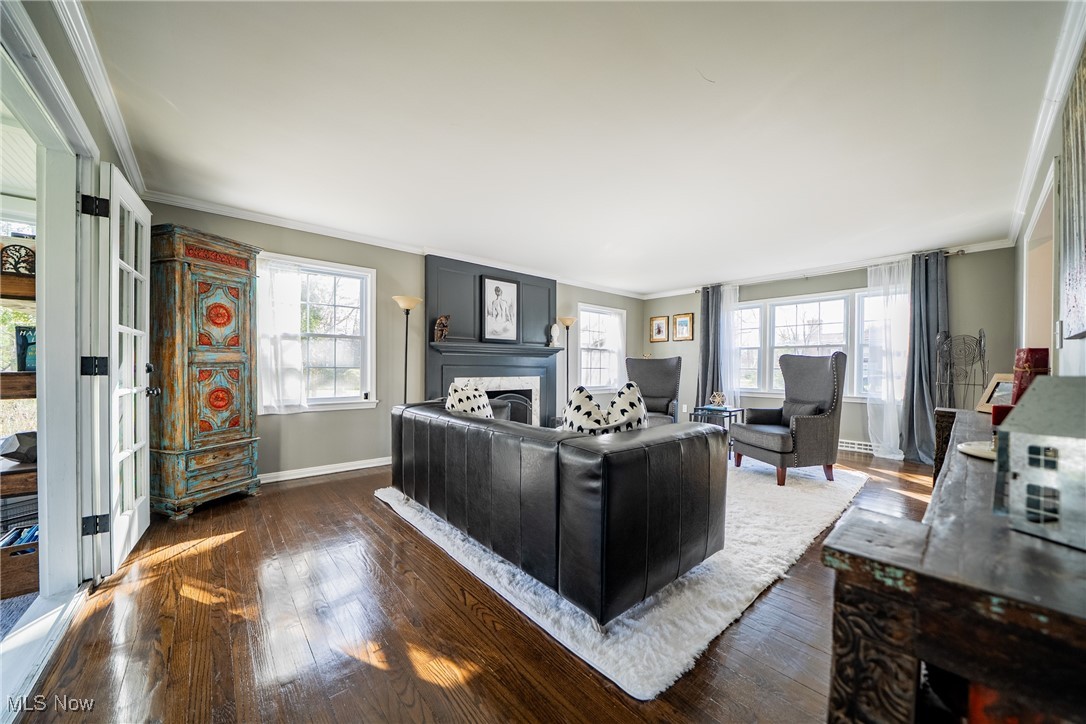 2673 Eaton Road Cleveland, OH 44118 - Photo 13 of 48 Gallery Image 13