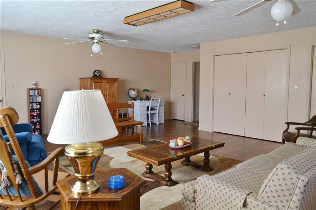 5811 Springfield Xenia Road Springfield, OH 45502 - Photo 38 of 52