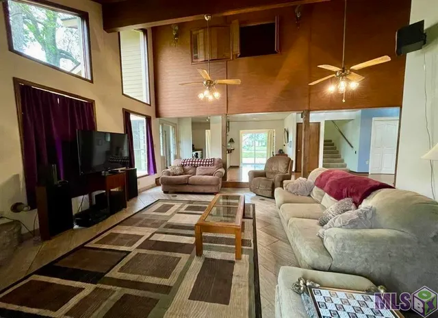 $2,450 | 8523 Briarwood Place, Baton Rouge, LA 70809