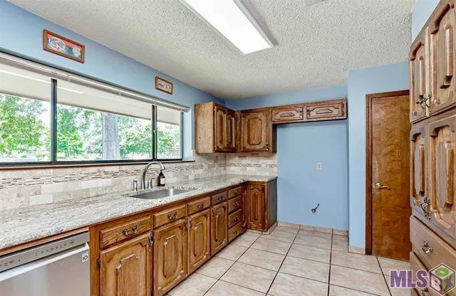 $2,450 | 8523 Briarwood Place, Baton Rouge, LA 70809