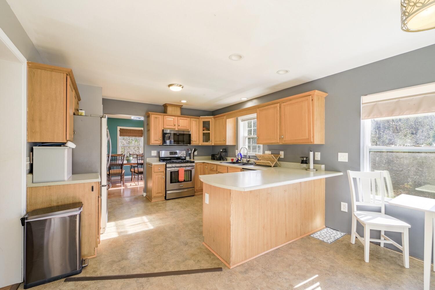 124 Crawford Hill Road Warren, ME 04864 - Photo 5 of 30 124 Crawford Hill Rd 05