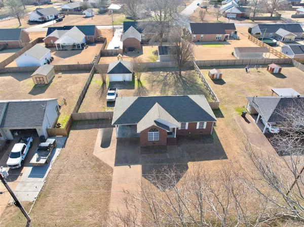 $230,000 | 448 Stevens Road, Bolivar, TN 38008