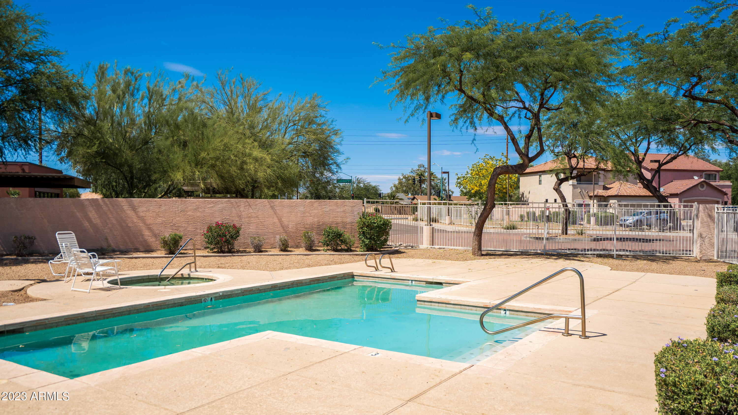 10225 West Camelback Road, Unit 15 Phoenix, AZ 85037 - Photo 43 of 43 _DSC0986-HDR