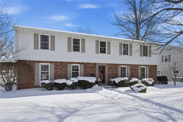 $539,000 | 146 Bridle Path, Amherst, NY 14221