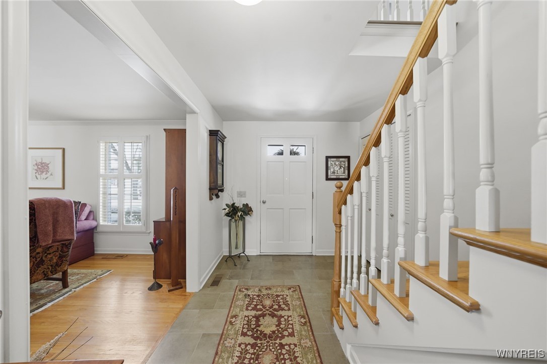 146 Bridle Path Amherst, NY 14221 - Photo 22 of 47