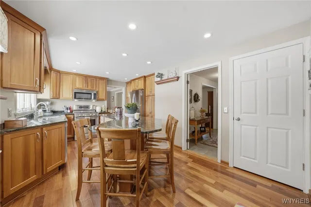 $539,000 | 146 Bridle Path, Amherst, NY 14221