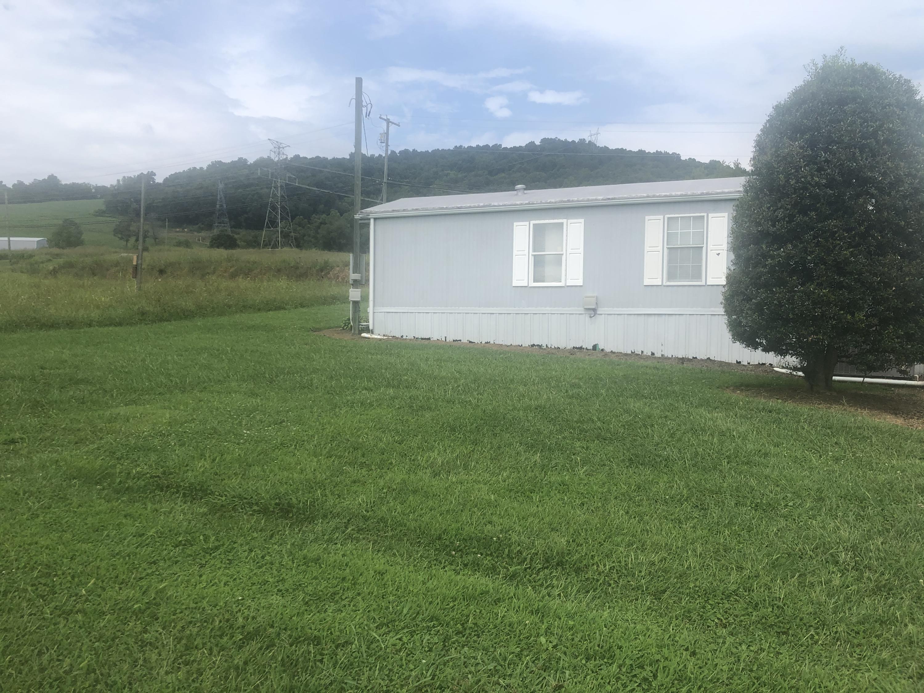 2170 Siam Road Elizabethton, TN 37643 - Photo 7 of 56 057FC2BB-76B0-4154-9535-0A19494CC94D