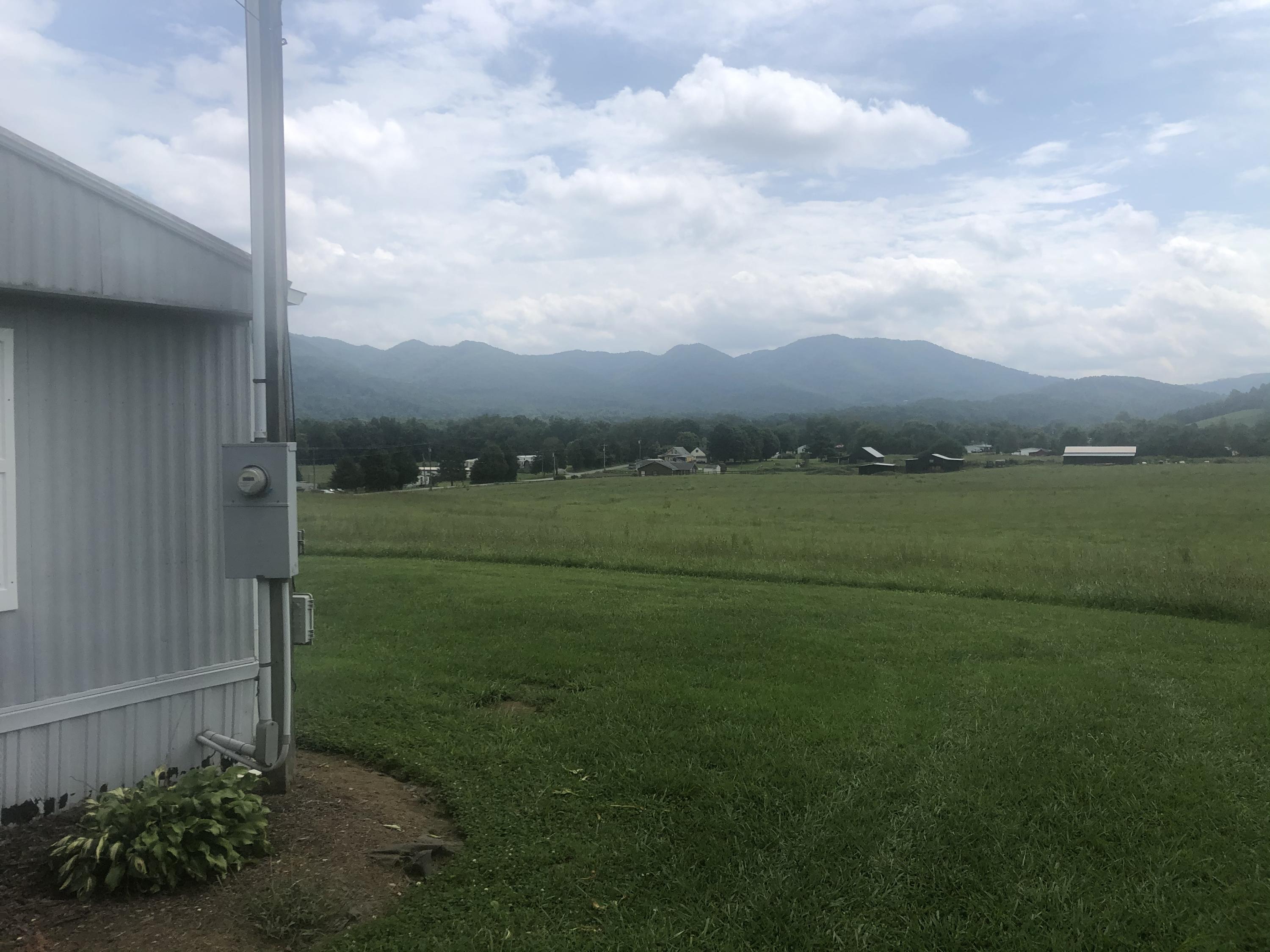 2170 Siam Road Elizabethton, TN 37643 - Photo 9 of 56 1E191EDA-F7DE-41DA-95AD-2CAE5380E4C4