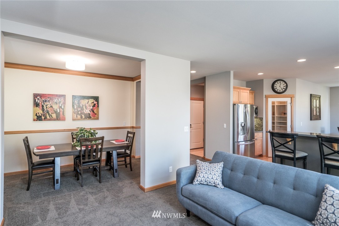 5622 Northeast 1st Circle Renton, WA 98059 - Photo 11 of 25