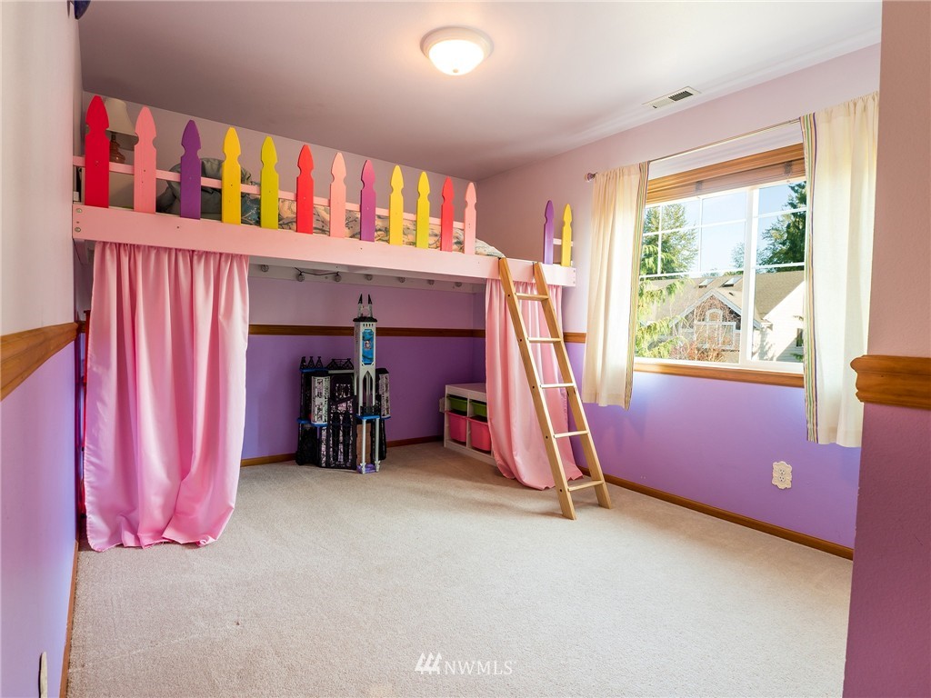5622 Northeast 1st Circle Renton, WA 98059 - Photo 20 of 25